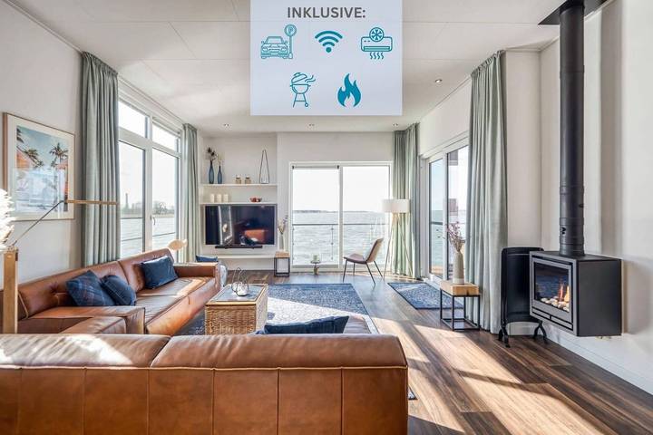 Ferienhaus für 6 Personen, mit Ausblick und Terrasse sowie Seeblick