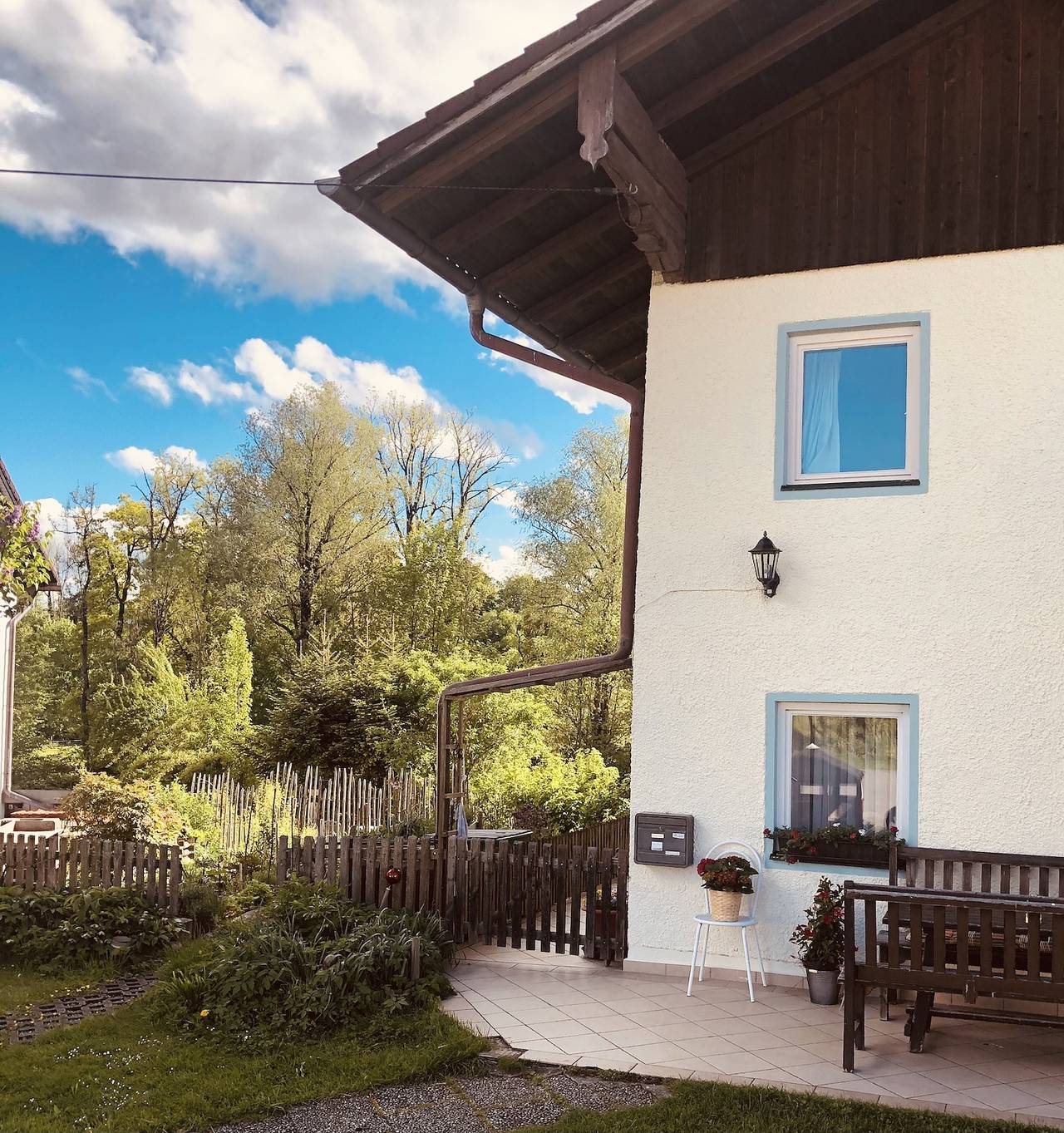 Ganze Ferienwohnung, Ferien an der Traun - Maisonette an der Traun, 50 qm, 1 separates Schlafzimmer in Traunreut, Landkreis Traunstein
