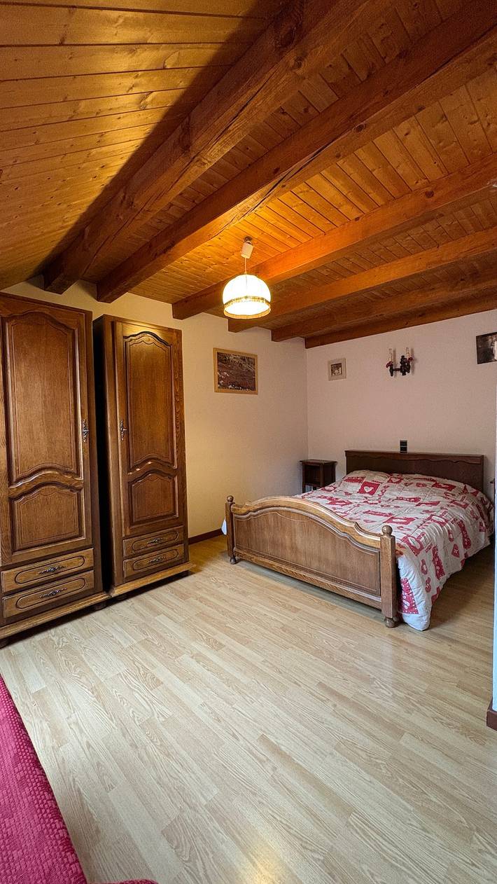 Apartamento entero, Apartamento entero para 8 personas con vistas a la montaña y Wi-Fi in Saint-François-Longchamp, Le Grand Domaine