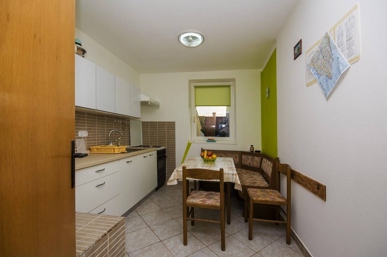 Ganze Wohnung, Ferienwohnung Gogic mit Balkon in Poreč, Grad Poreč