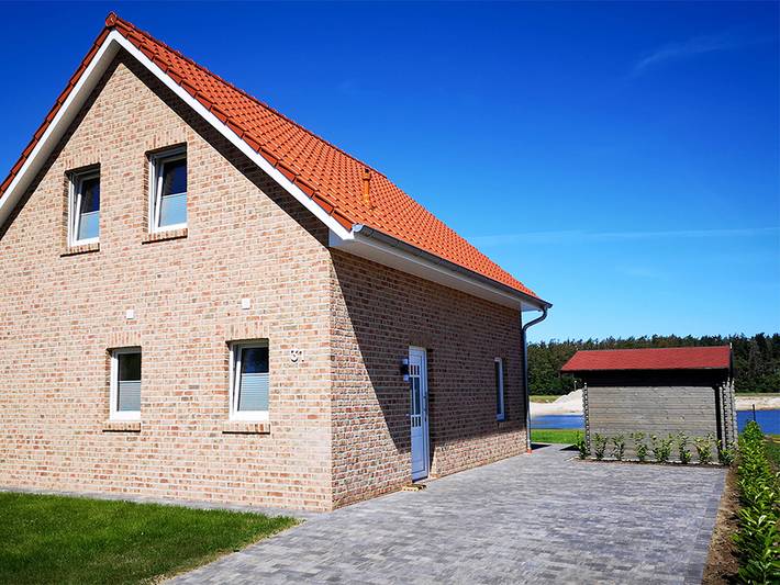 Ferienhaus für 7 Personen, mit Terrasse und Garten sowie Pool und Seeblick in Walchum - 3