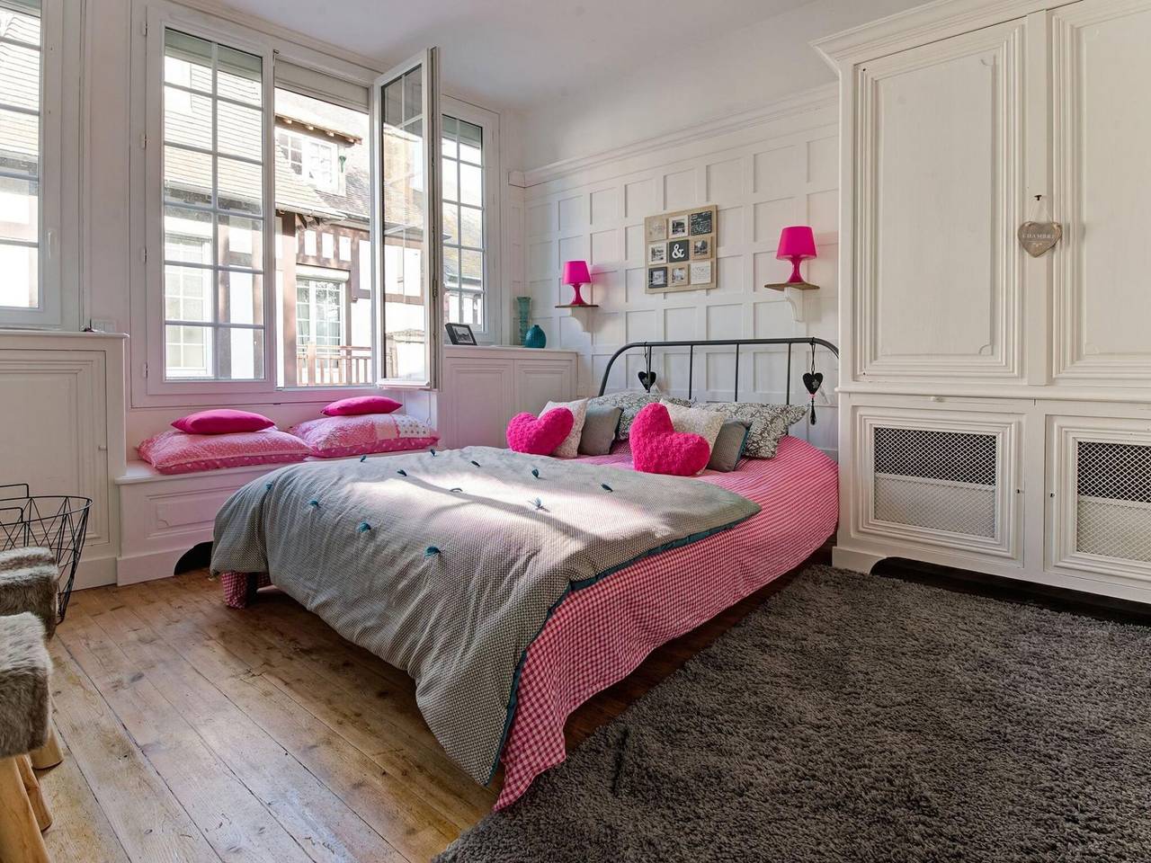 Ganze Wohnung, Cosy apartment in Isigny-sur-Mer with a terrace in Saint-Benoît-de-l'Aure, Bayeux und Umgebung