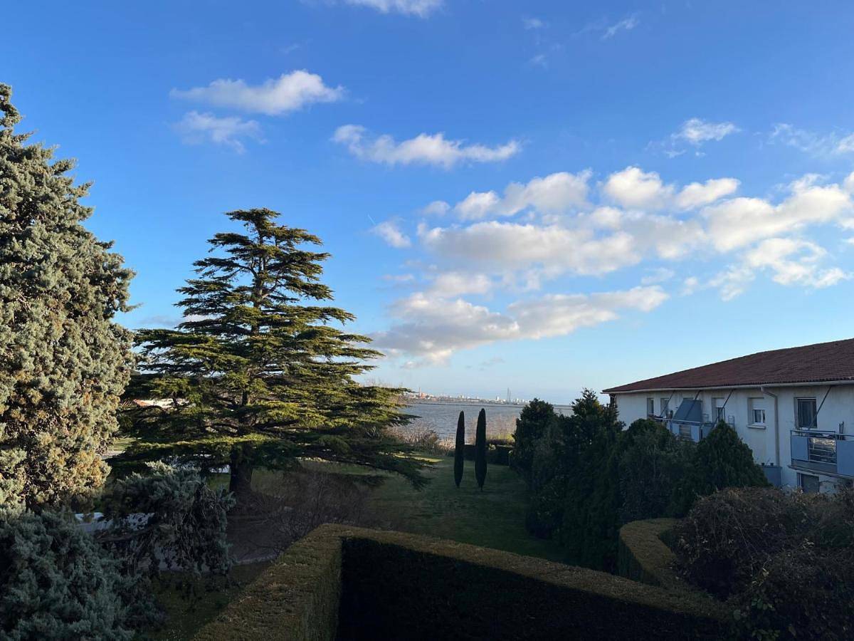 Family Bungalow in Fos-sur-Mer, Côte méditerranéenne (France)