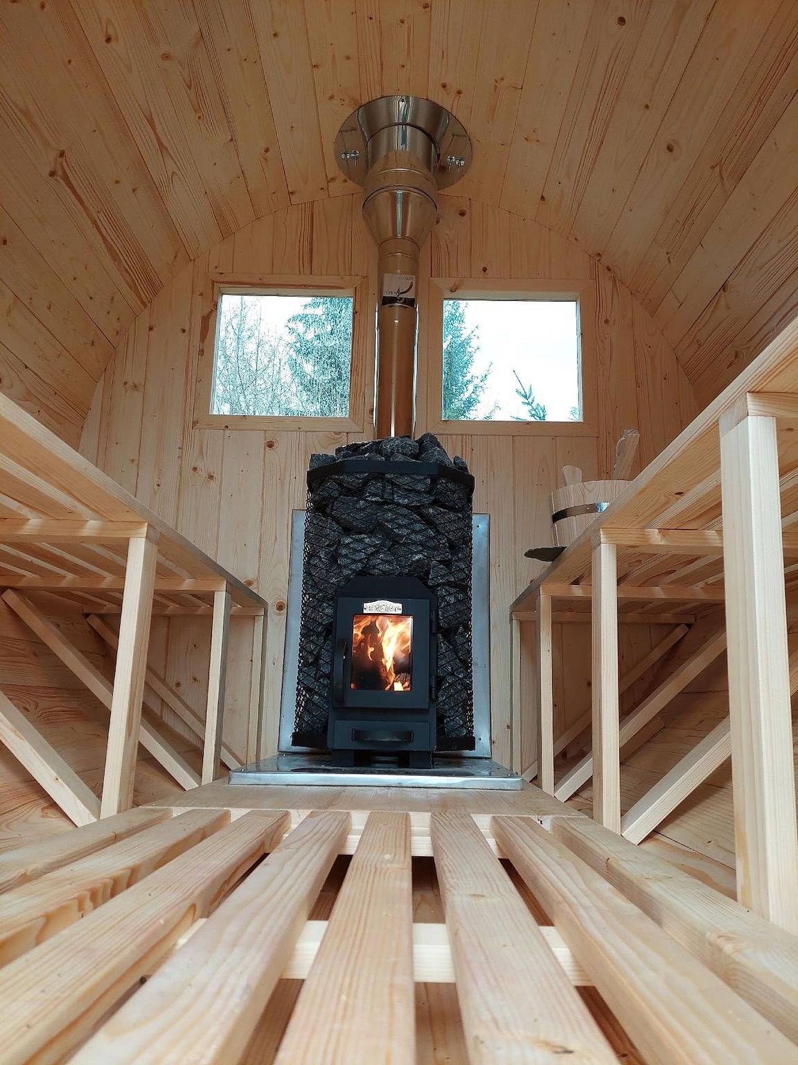 Naturhütte mit Terrasse  Kamin  preiswert genießen in Slowakei
