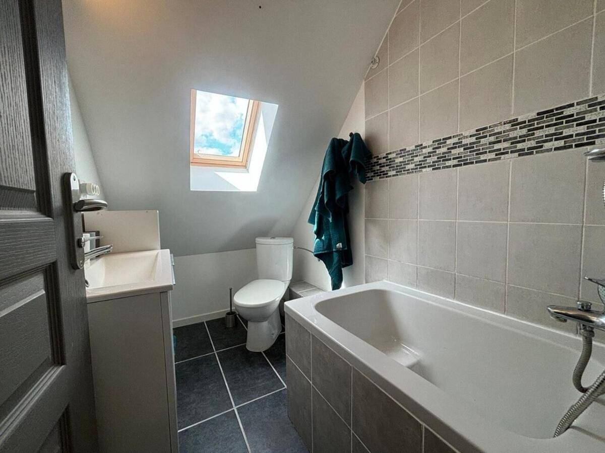 Appartement entier, Two-Bedroom Apartment in Choisy-au-Bac, Oise