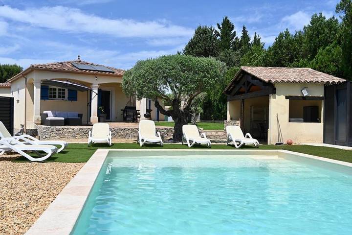 Location de vacances pour 8 personnes, avec piscine et jardin à Caveirac - 3