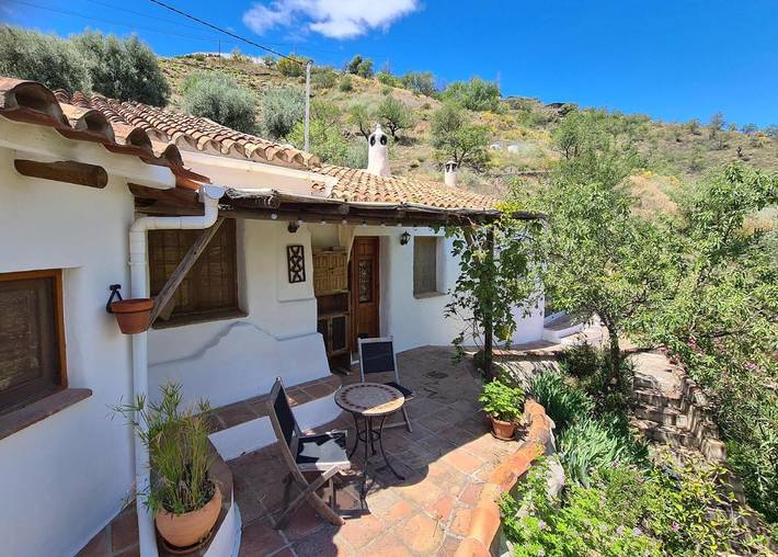 Ferienhaus für 3 Personen, mit Balkon und Terrasse sowie Garten und Ausblick