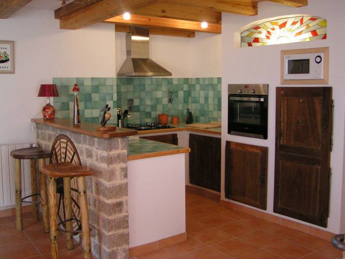 Gîte pour 8 personnes, avec terrasse à Rivière-sur-Tarn - 2