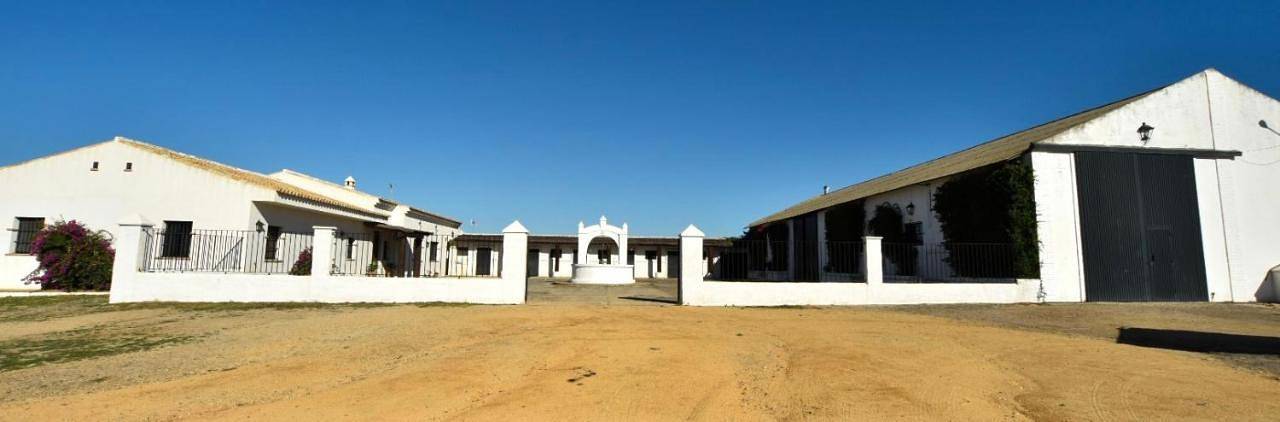 Chalet para 2 personas, con vistas además de piscina y jardín en Provincia de Sevilla - 3