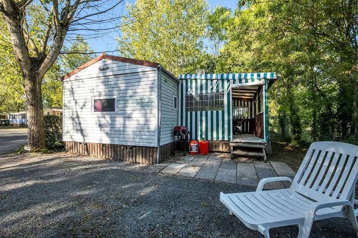 Camping pour 4 personnes dans Fontenay-le-Comte