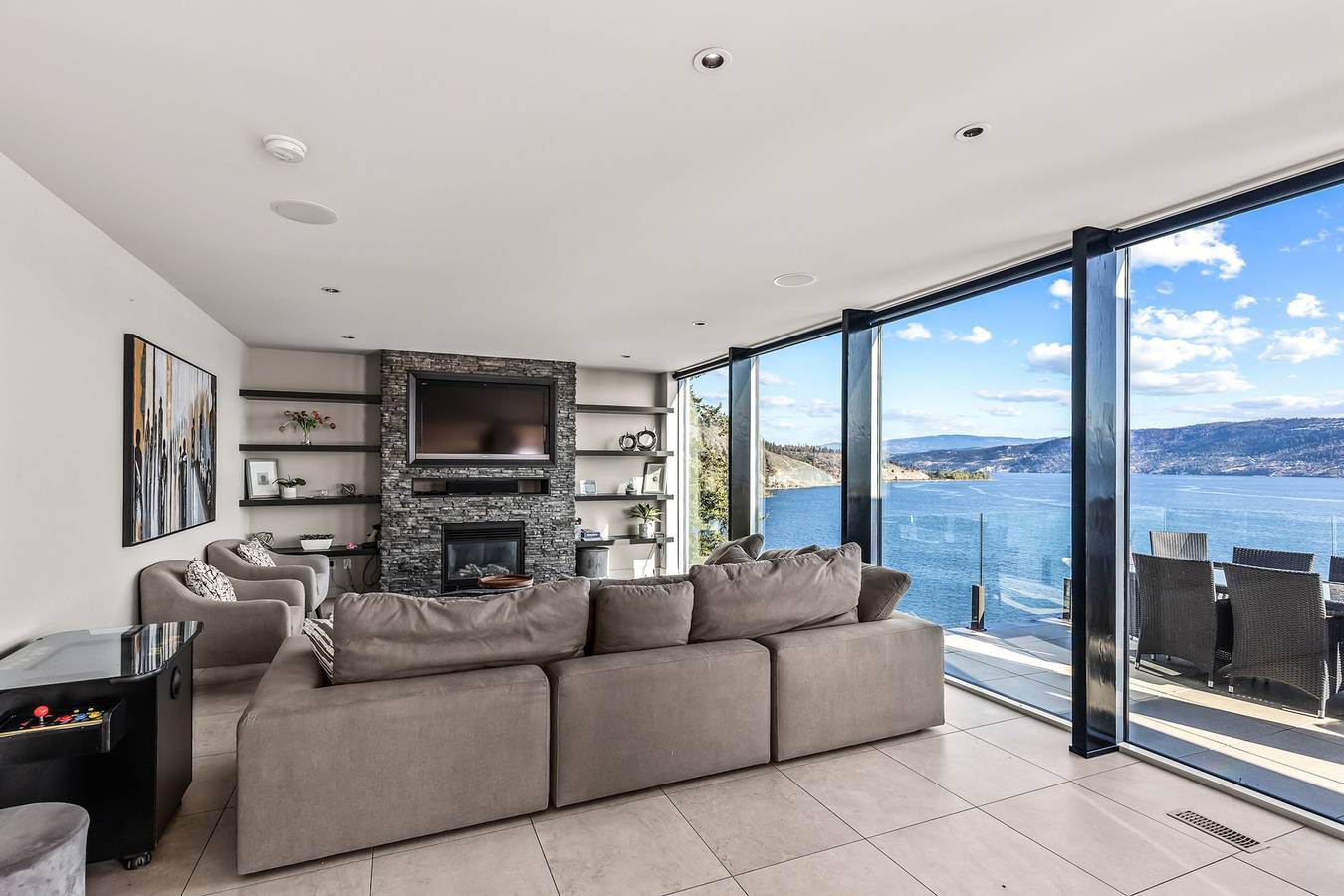 Serene Wave Estate in West Kelowna in West Kelowna, Crystal Mountain