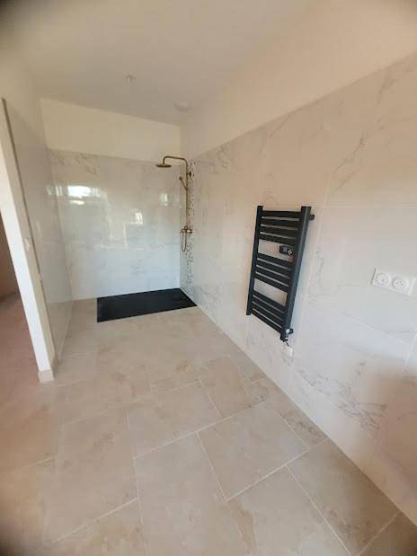 Maison de campagne pour 10 personnes, avec vue ainsi que vue sur le lac et jardin dans Territoire de Belfort - 4