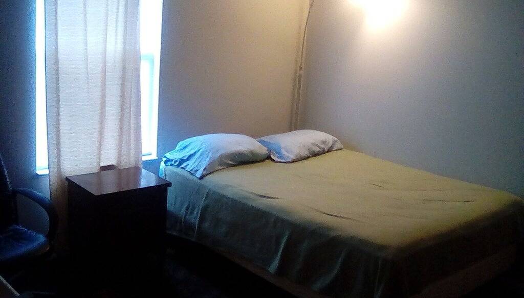 2 Meilen von den Indy500Race-Fans 180 pro Nacht oder 800 pro Woche für ein schönes Zimmer in Indianapolis, Indiana