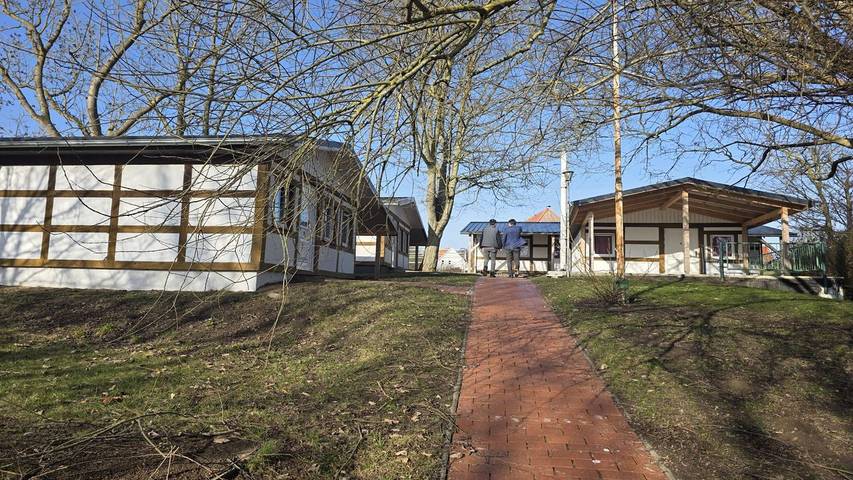 Bungalow für 4 Personen, mit Terrasse und Sauna in Wohlenberg - 3