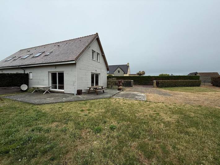 Location de vacances pour 13 personnes, avec terrasse, animaux acceptés à Bretteville-sur-Ay - 2