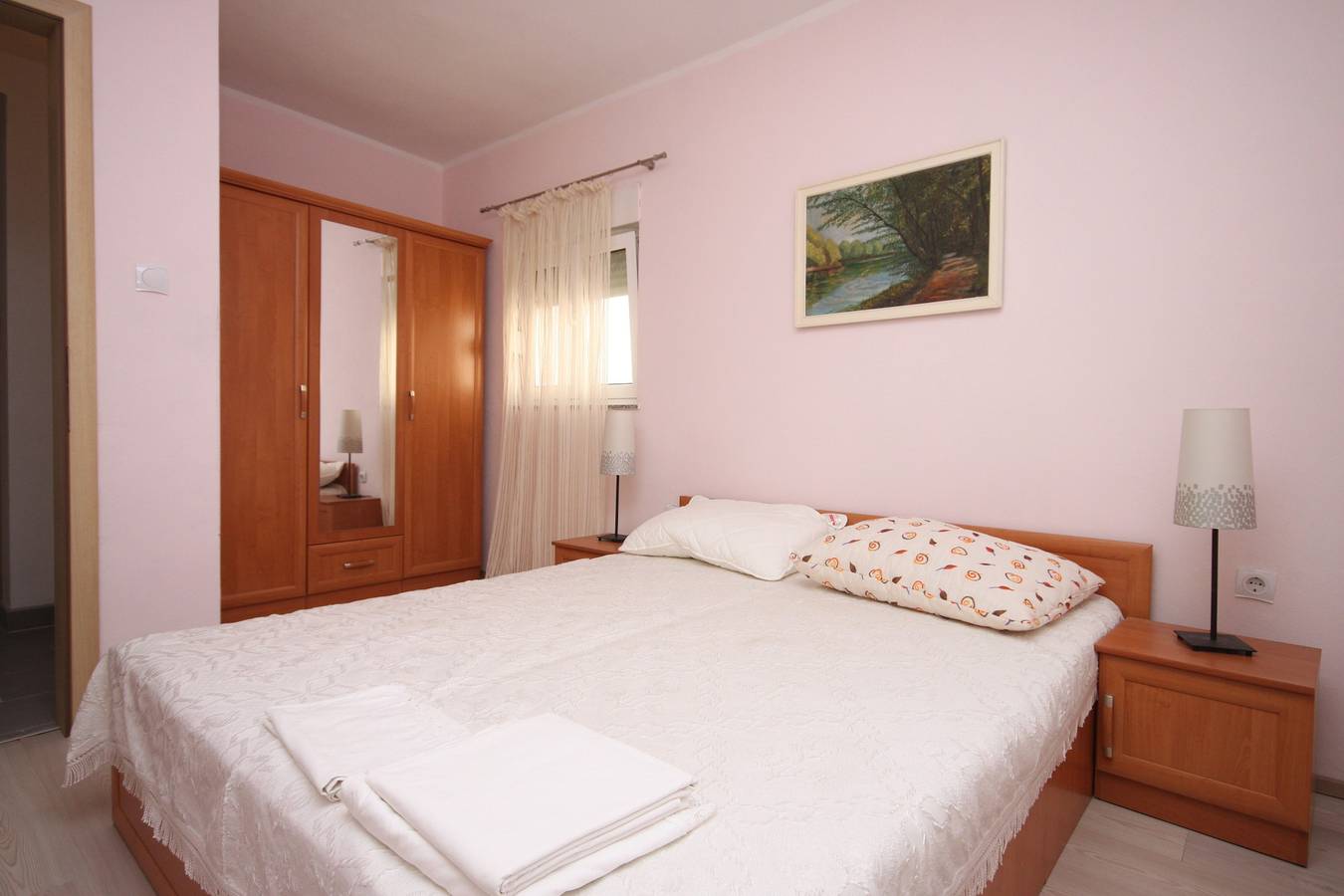 Ganze Wohnung, 2-Zimmer-Ferienwohnung mit Terrasse und Meerblick Zubovici, Pag A-6394-a in Zubovići, Pag