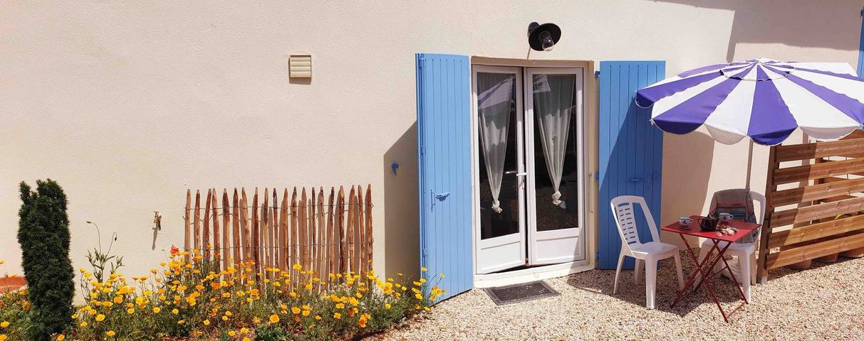 Gîte pour 4 personnes, avec terrasse à Le Château-d'Oléron