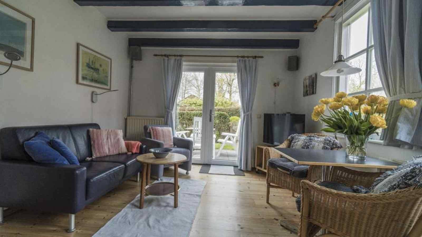 Gemütliches 2-Personen-Ferienhaus mit Garten und Terrasse in Domburg in Domburg, Walcheren