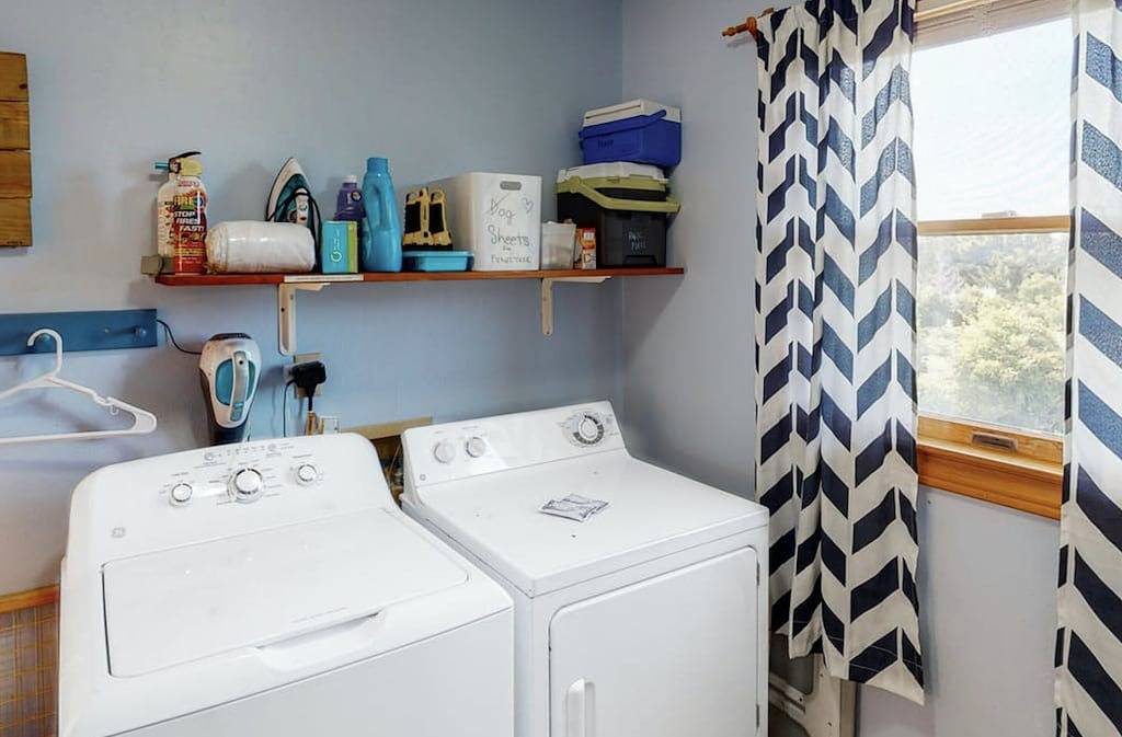 Avon Nc Obx Dog-Friendly Home - Short walk to the Beach or Sound - Park Place in Avon (NC), Pamlico Sound