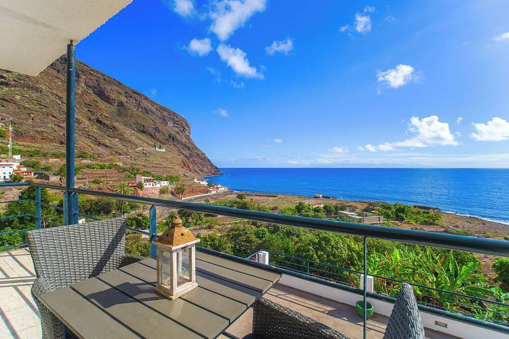 Guacimara - Espectaculares vistas, piscina privada climatizada, sauna, playa... in Anaga, Santa Cruz de Tenerife