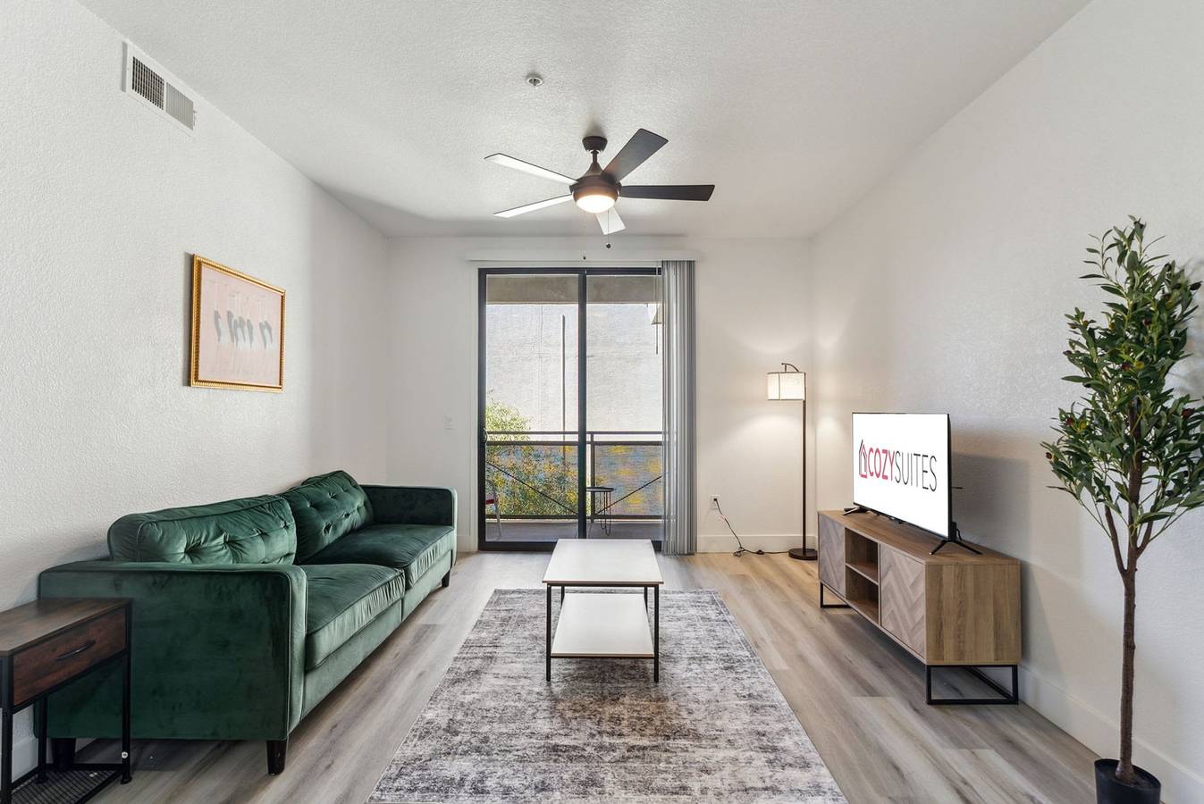 Ganze Wohnung, Cozysuites Glendale - Westgate with pool 06 in Glendale, Maricopa County