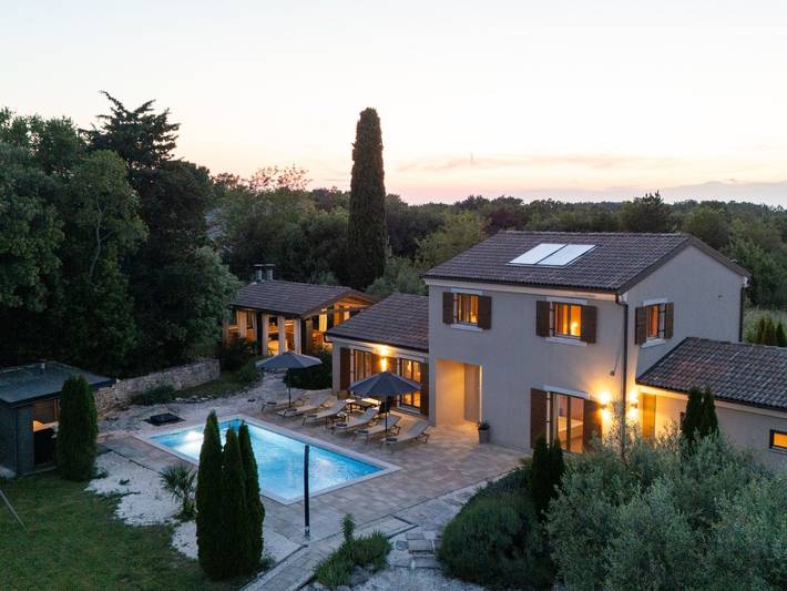 Villa Bonassini in Jursici, Svetvinčenat