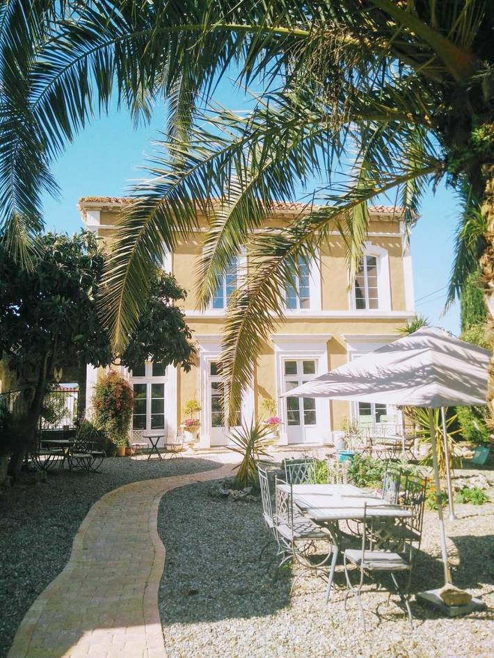 Chambre d’hôte pour 2 personnes, avec Terrasse ainsi que Jardin et Vue