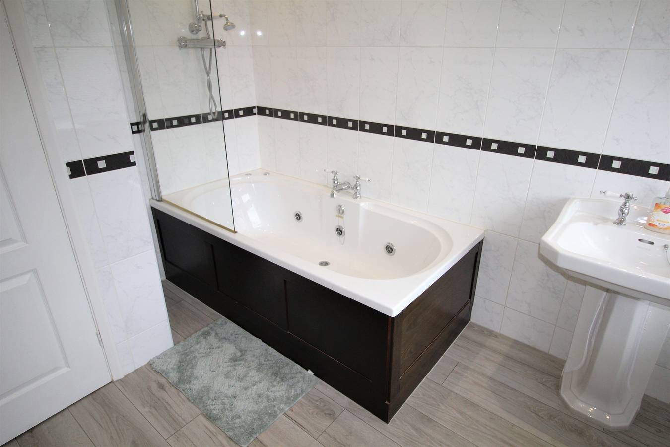 Whitley Bay House Sleeps 6 with Garden in Northumberland