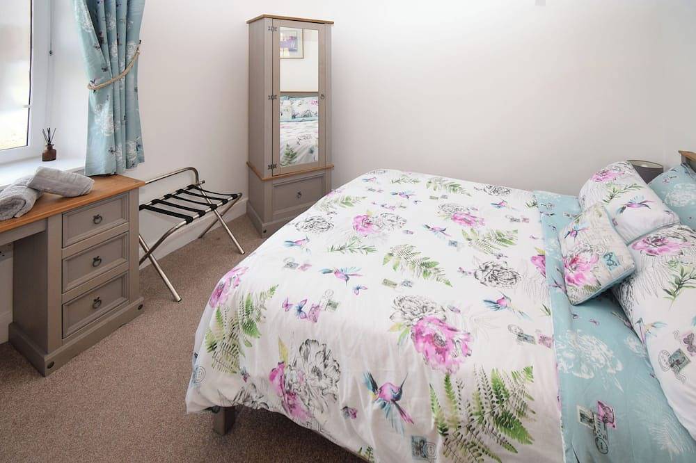 3 bedroom accommodation in Grange-over-Sands in Grange-over-Sands, Lake District