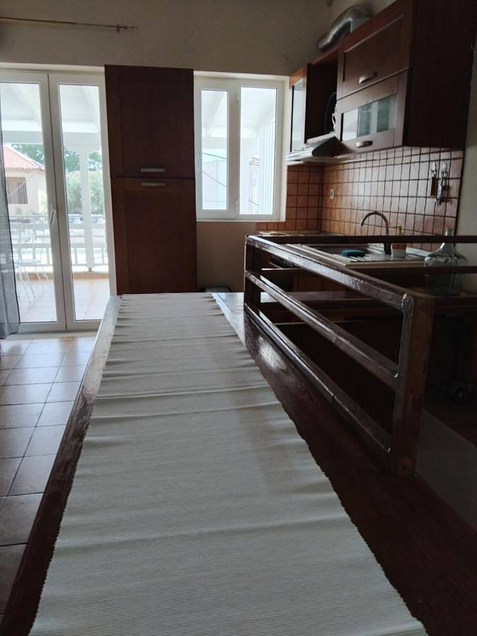 Gîte pour 6 personnes, avec vue et terrasse, animaux acceptés dans Gialova - 4