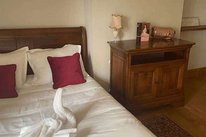 Location de vacances pour 10 personnes, avec jardin ainsi que jacuzzi et balcon à Vitrac (Cantal) - 4