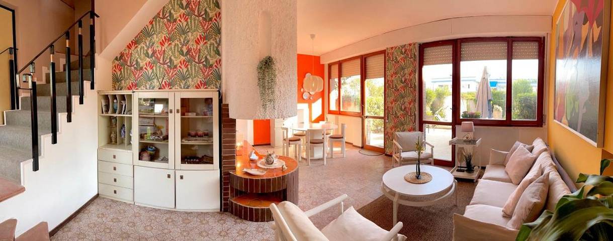 Casa vacanza per 7 persone, con Balcone e Terrazza nonché Giardino e Panorama a Francavilla al Mare