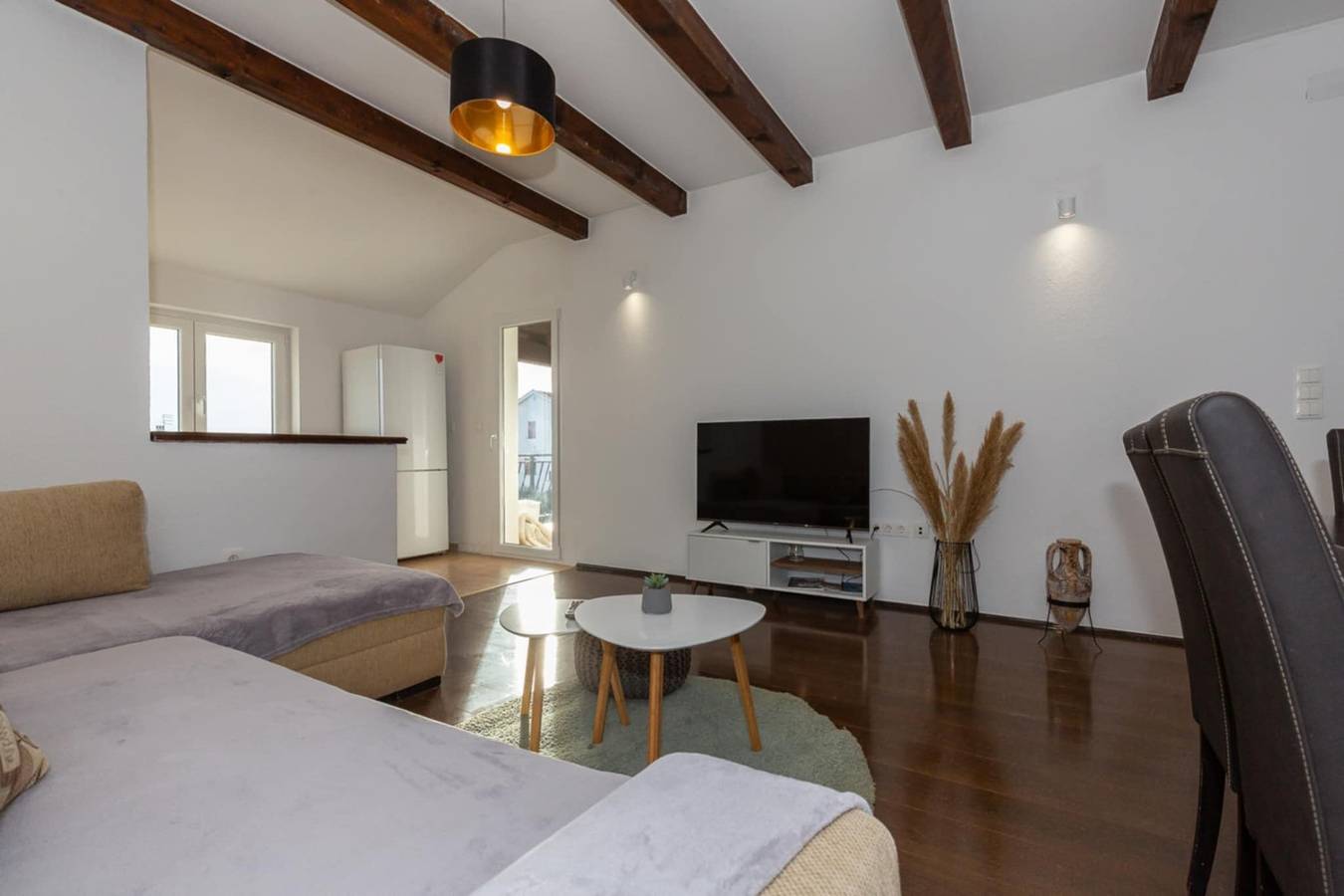 Apartamento entero, Apartamento de vacaciones para 10 personas con balcón/terraza in Sveti Filip i jakov, Region de Zadar