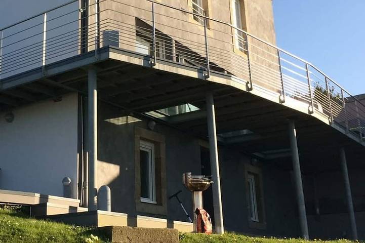 Entire apartment, The Plomarc'h on Douarnenez Bay in Douarnenez, Iroise