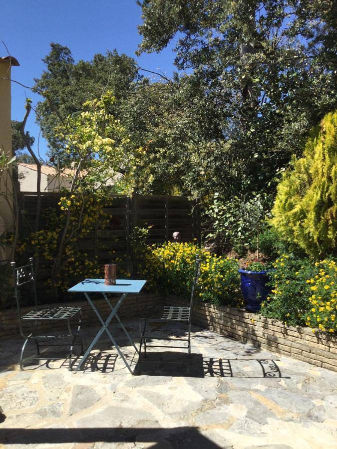 Ferienhaus für 4 Personen, mit Ausblick und Terrasse sowie Garten in Bédoin - 2