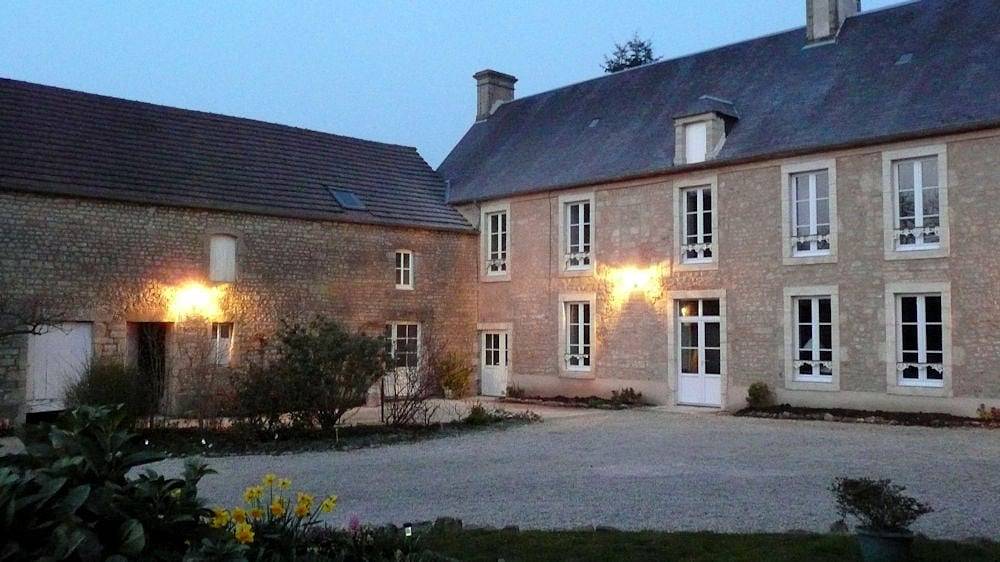 Domaine de la Cour Vautier - Côté Verger in Mandeville-en-Bessin, Région de Bayeux