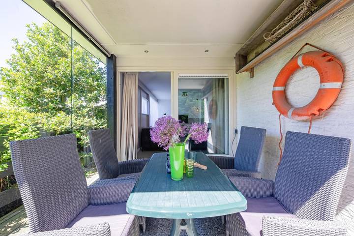 Ferienhaus für 8 Personen, mit Balkon/Terrasse und Terrasse sowie Garten auf Texel - 4