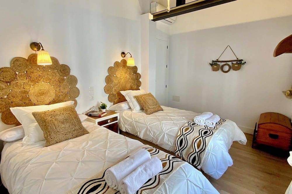 Casa de vacaciones \"Recuerdos del Sur\" con piscina, terraza, balcón, barbacoa, A/C y Wi-Fi in El Gastor, Pueblos Blancos