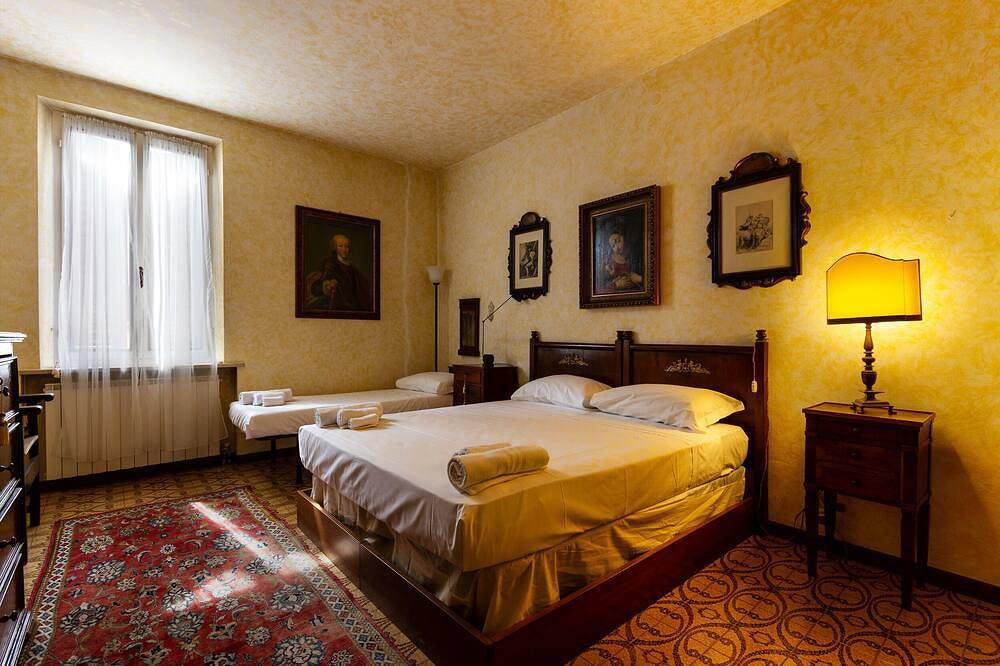 Apartamento entero, Apartment in the historic center with private car parking in Mantua, Provincia de Mantova