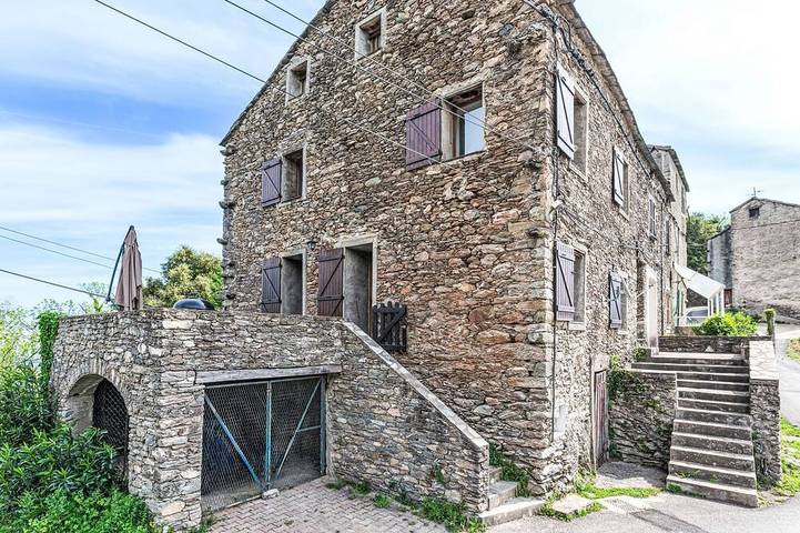 Location de vacances pour 6 personnes, avec Terrasse à San-Giovanni-di-Moriani