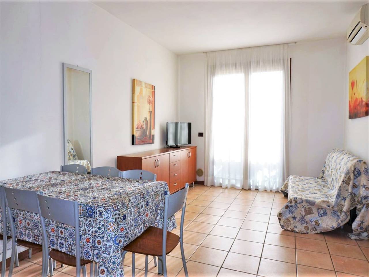 Ganze Wohnung, Ferienwohnung mit Meerblick und Pool in Caorle in Porto Santa Margherita, Caorle