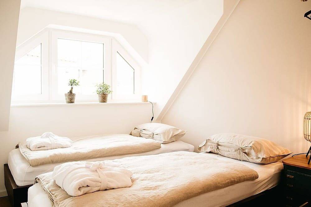 Ganze Wohnung, Ferienhaus mit 163 qm, 5 Schlafzimmer für max. 10 Personen in Herbstein, Vogelsberg Region