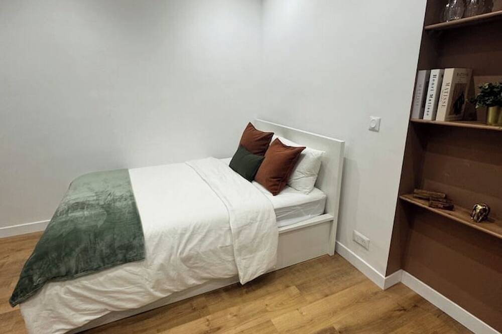 Entire apartment, Cosy studio 3 minutes from the metro in Asnières-sur-Seine, Hauts-de-Seine