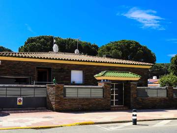 Casa Rural para 15 Personas en Vilafortuny, Cambrils, Foto 1
