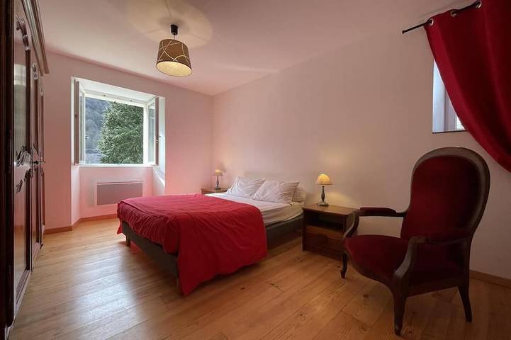 Location de vacances pour 8 personnes, avec jardin à Accous - 4