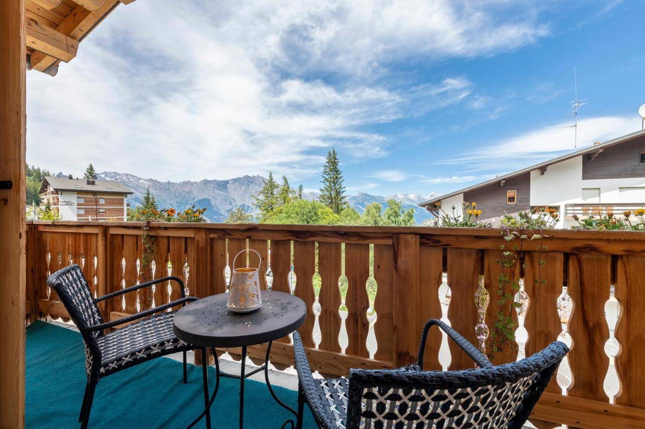 Double or Twin Room with Garden View in La Tzoumaz, Riddes