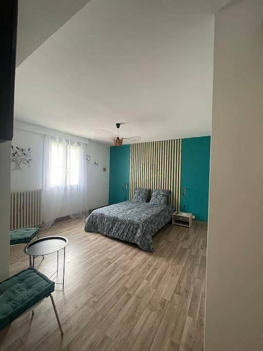 Appartement de vacances pour 6 personnes, avec Terrasse ainsi que Jardin et Vue