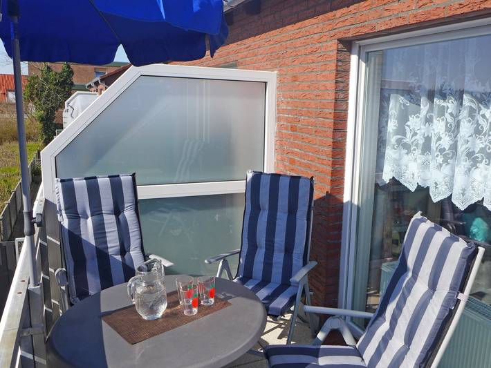 Ferienwohnung für 4 Personen, mit Garten und Balkon in Norddeich - 2