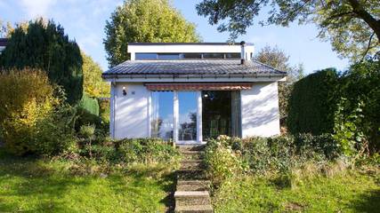 Location de vacances pour 6 personnes, avec terrasse ainsi que vue sur le lac et jardin à Plombières