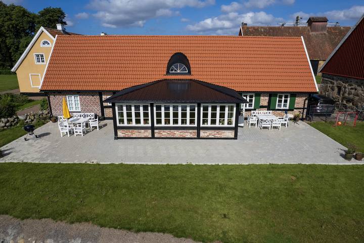Ferienhaus für 12 Personen, mit Terrasse und Garten in Helsingborg